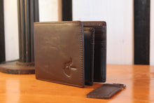 Cargar imagen en el visor de la galería, Billetera Café + Llavero